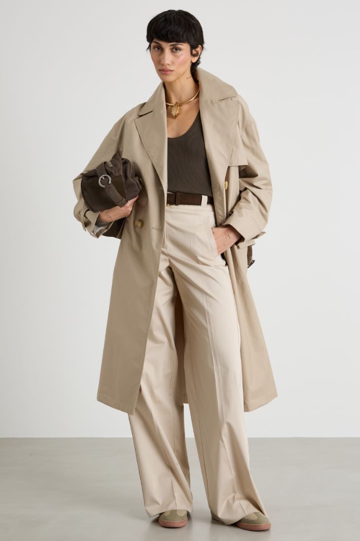 Double-breasted trench coat in water-repellent twill Intrend