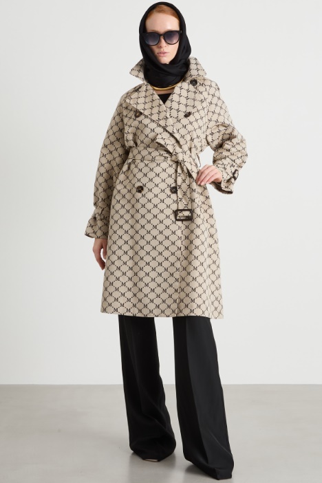 Double-Breasted Trench Coat in Water-Repellent Jacquard Intrend