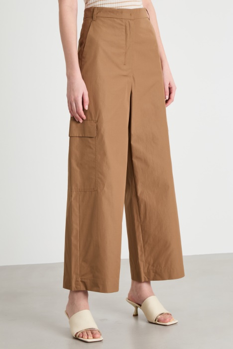 Pantalón cargo de popelina