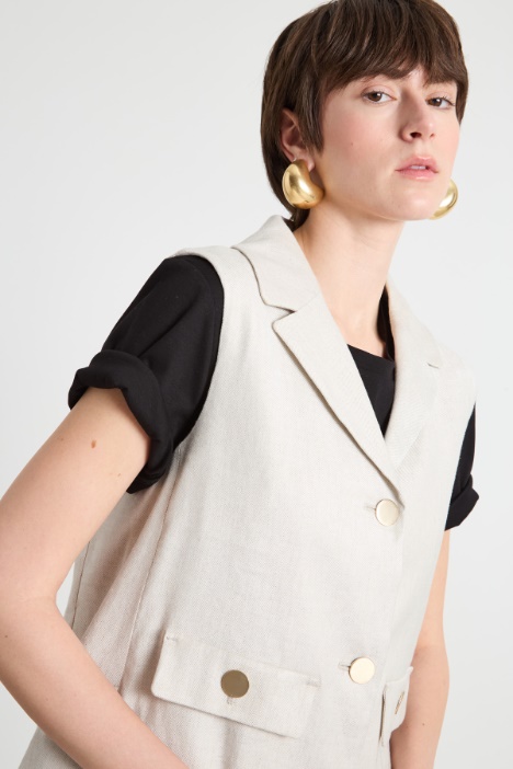 Gilet con tasche e spacchi