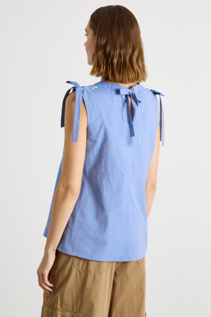 Sleeveless canvas top with ties Intrend - 4