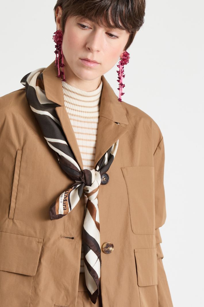 Multi-pocket shirt Intrend - 3