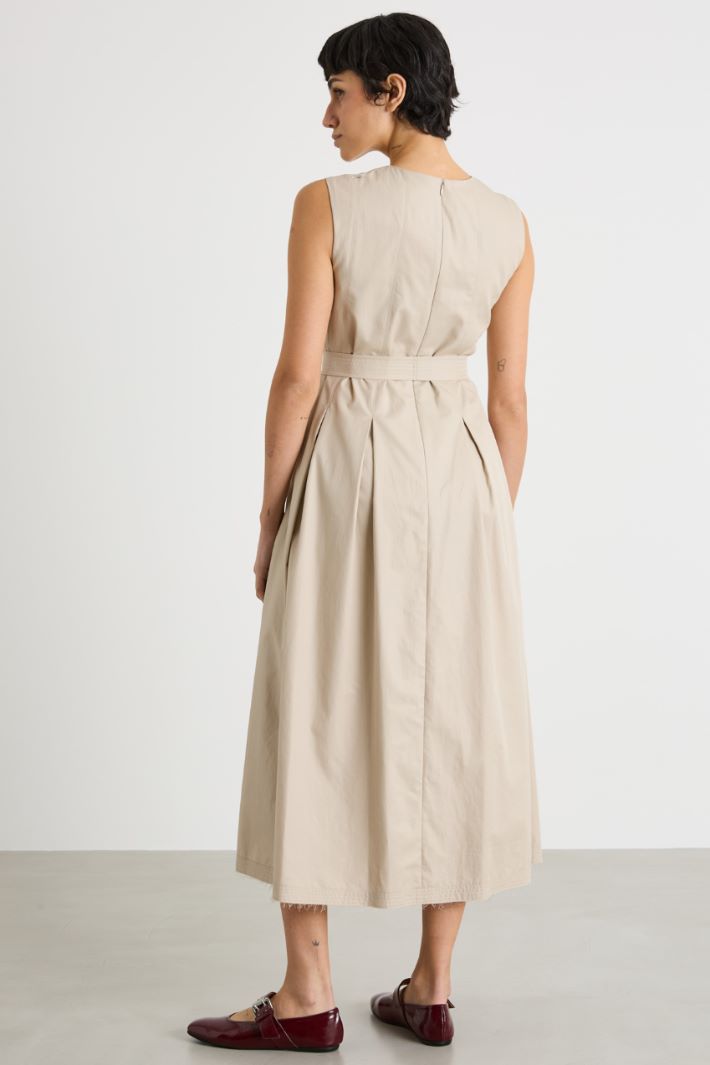 Abito smanicato in twill Intrend - 4