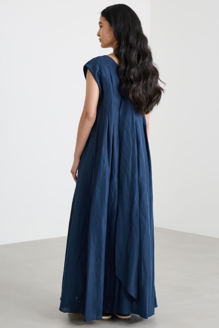 Pleated maxi dress Intrend - 4