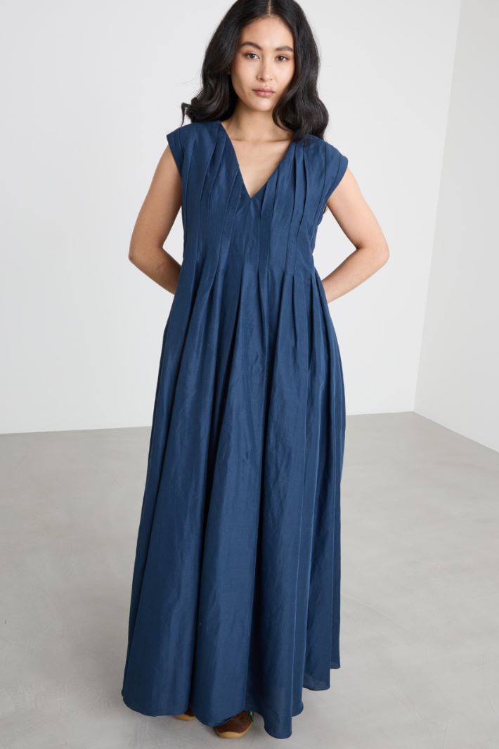 Pleated maxi dress Intrend - 2