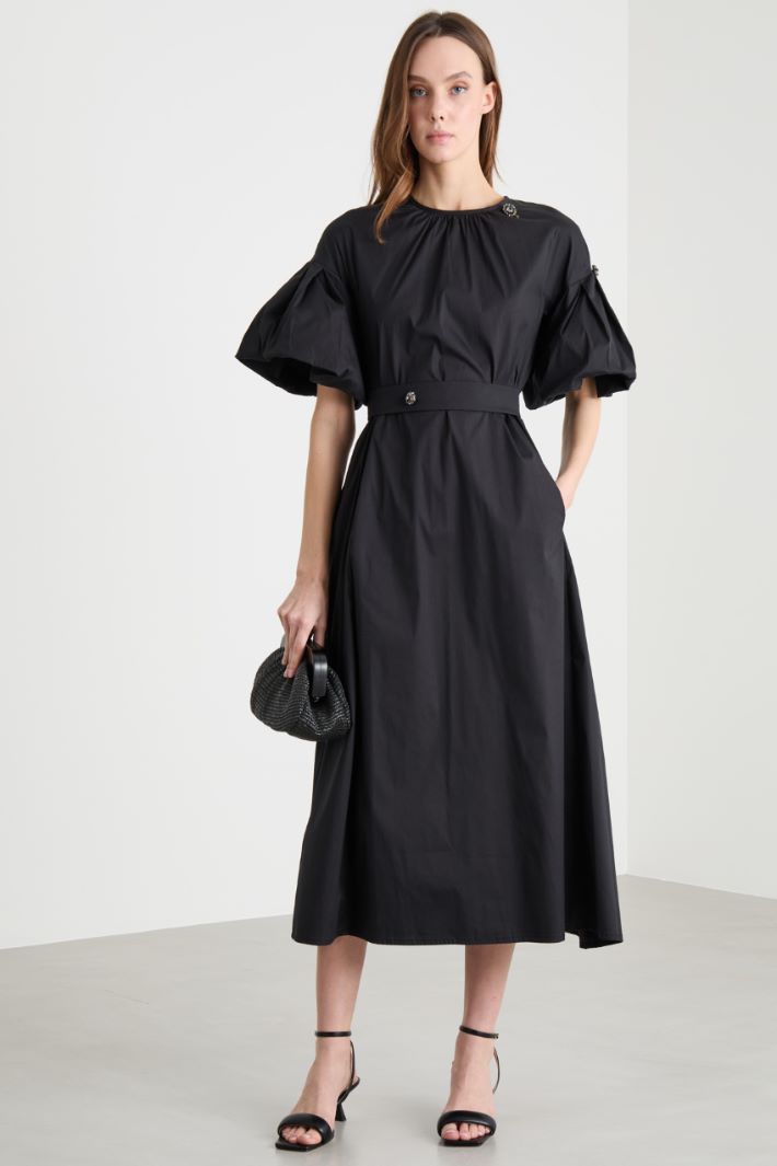 Abito con maniche a palloncino Intrend