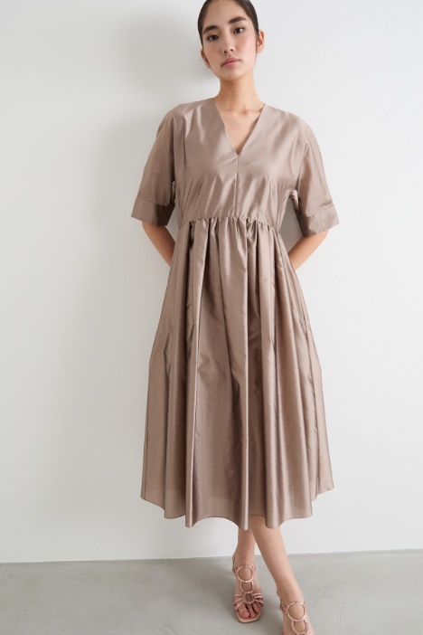 Abito midi in organza