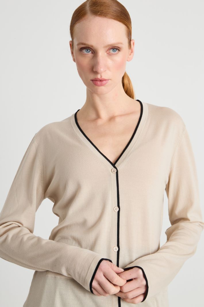 V-neck cardigan Intrend - 3