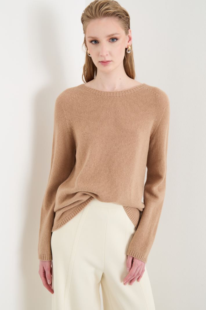 Maglia con maniche a raglan Intrend - 2