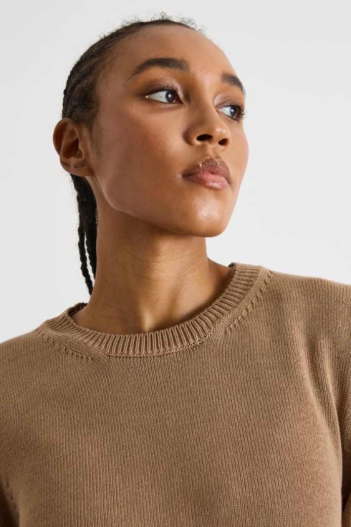 Wide-neck jumper Intrend - 3