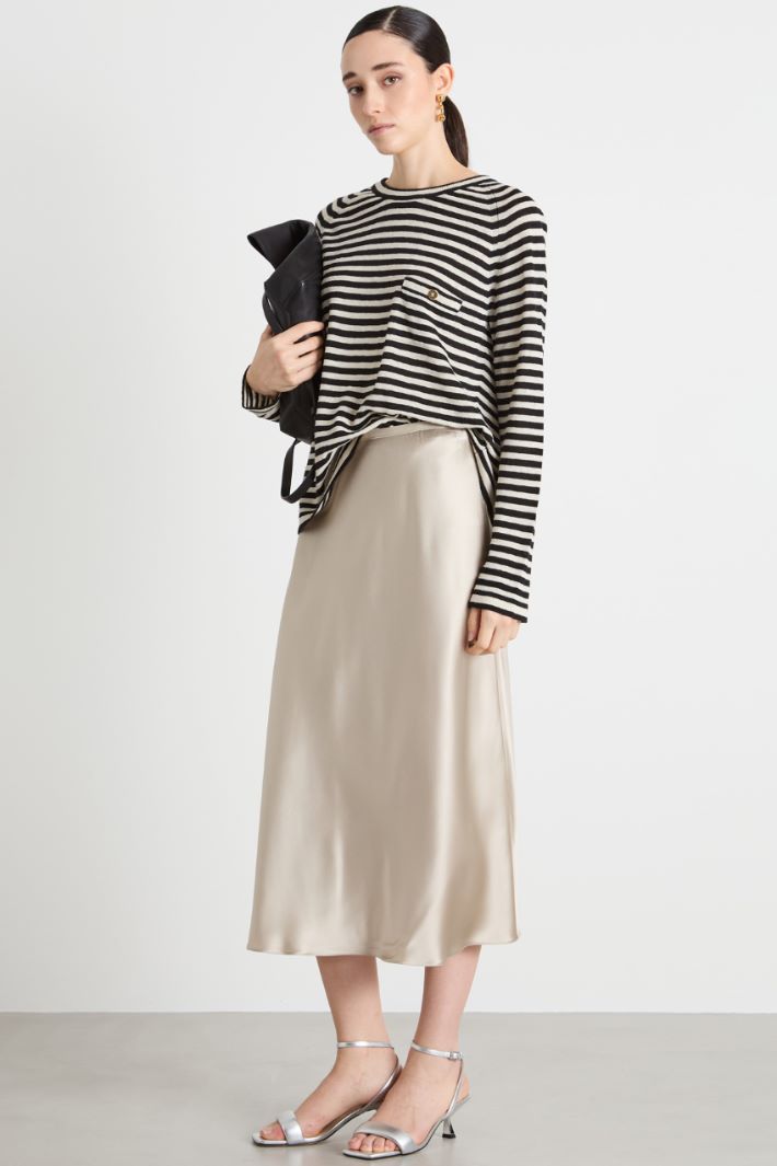 Lightweight linen jumper Intrend