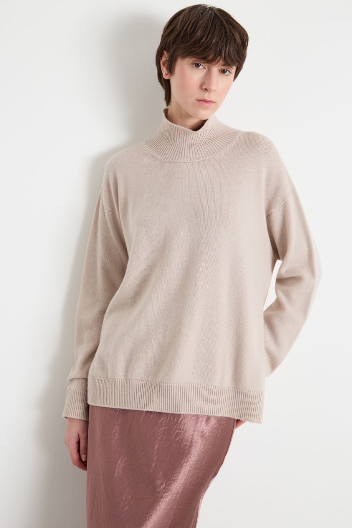 Oversized roll-neck jumper Intrend - 2