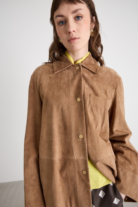 Chaqueta con bolsillo de pecho