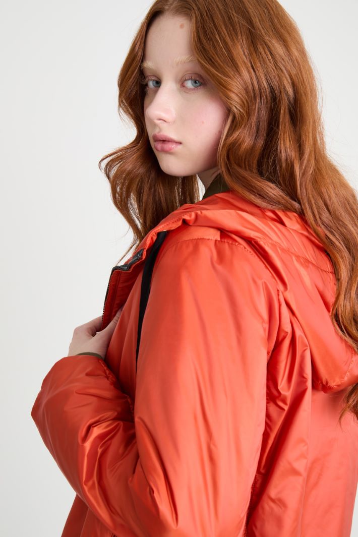Short padded jacket in water-repellent canvas Intrend - 3