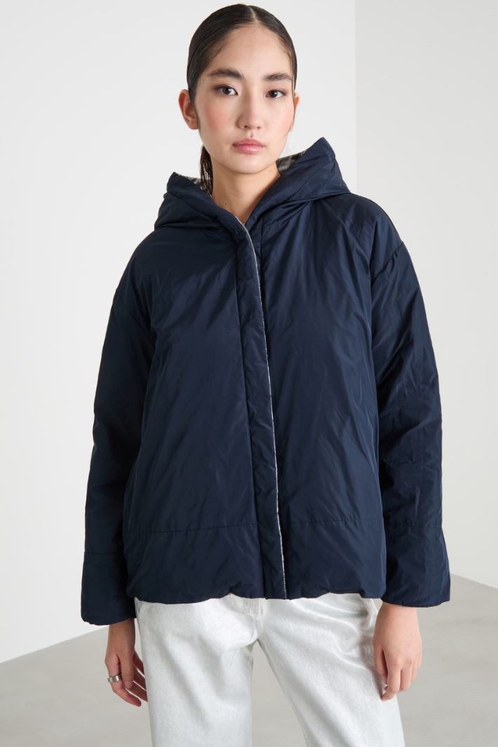 Plumífero reversible de tejido técnico repelente al agua Intrend - 4