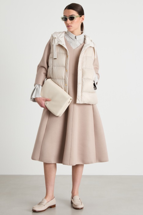 Abito a V in jersey accoppiato Intrend