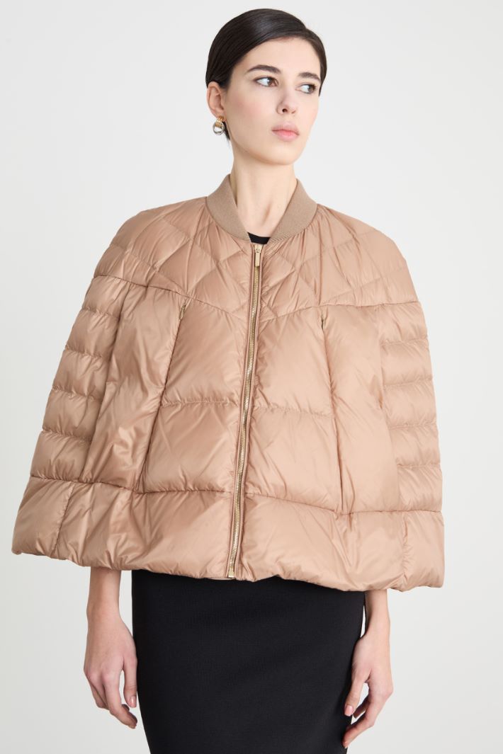 Mantella corta in tela antigoccia trapuntata Intrend - 2