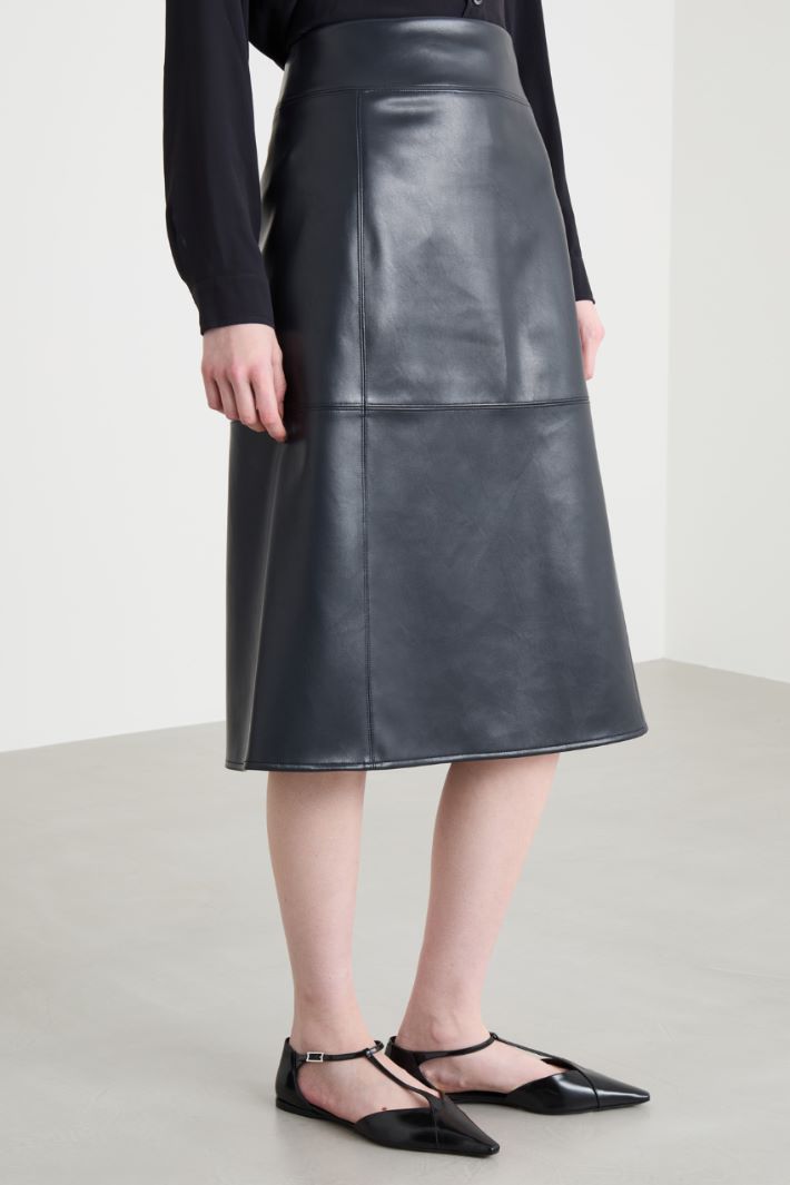 Coated fabric skirt Intrend - 2