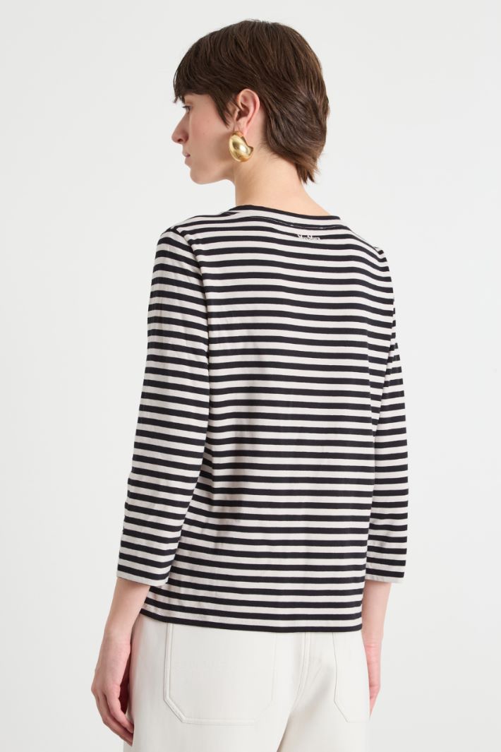 Bracelet-sleeve T-shirt Intrend - 4