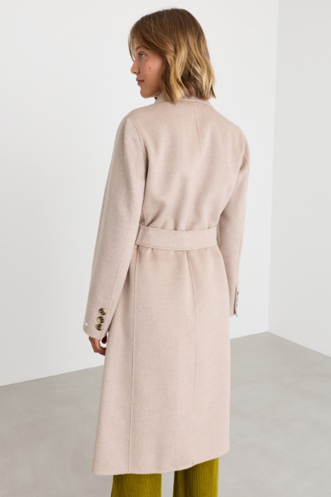 Cappotto con rever a lancia