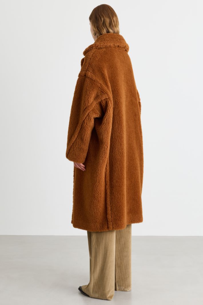 Cappotto doppiopetto in tessuto morbido e caldo - MARRONE - Intrend - 4