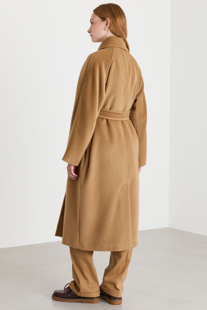 Cappotto doppiopetto in beaver - CAMMELLO - Intrend - 4