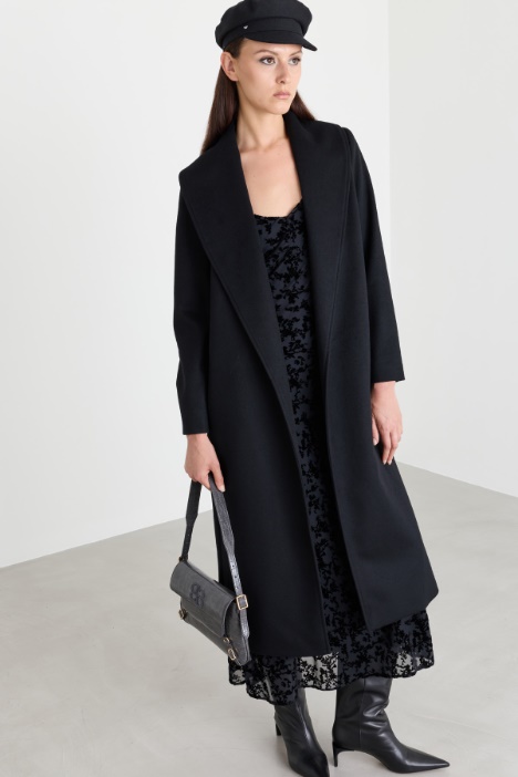 Cappotto a vestaglia