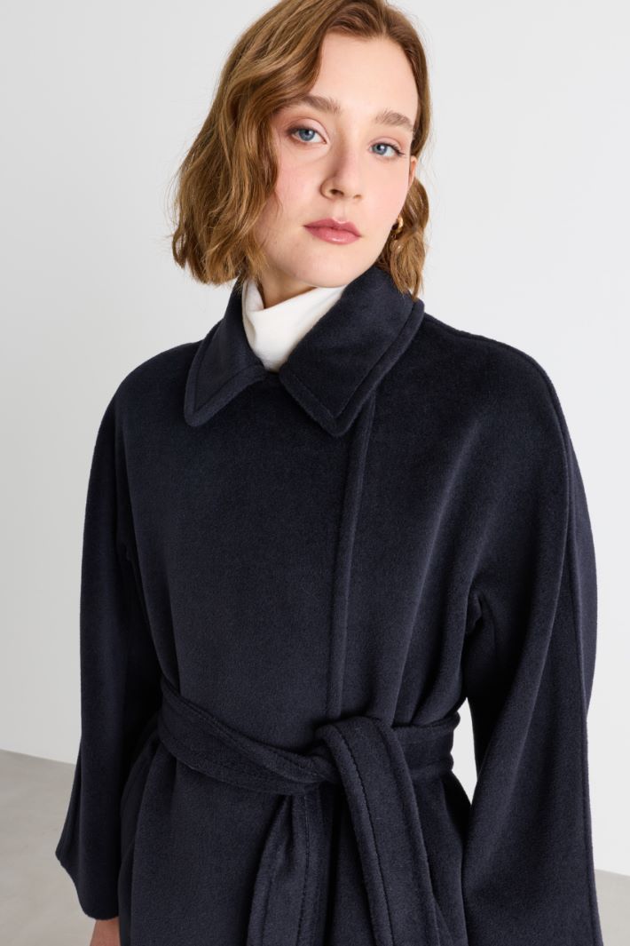 Double-breasted beaver coat - BLUE - Intrend - 3