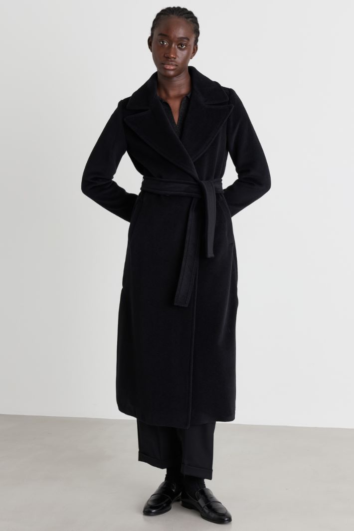 Oversized Lapel Coat - BLACK - Intrend - 2