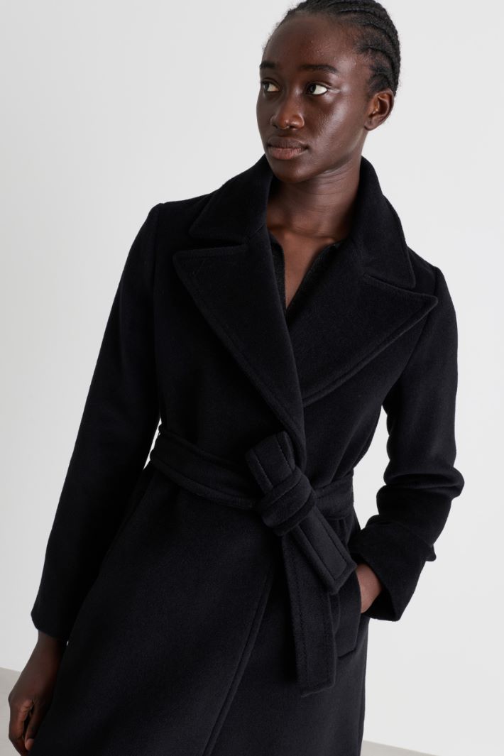 Oversized Lapel Coat - BLACK - Intrend - 3