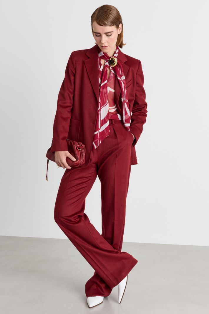 Baby Camel Drap Blazer - BORDEAUX - Intrend