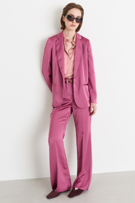 Blazer de satén fluido - Intrend