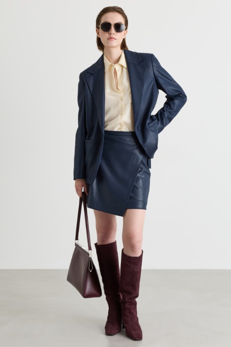 Blazer de tejido laminado - Intrend