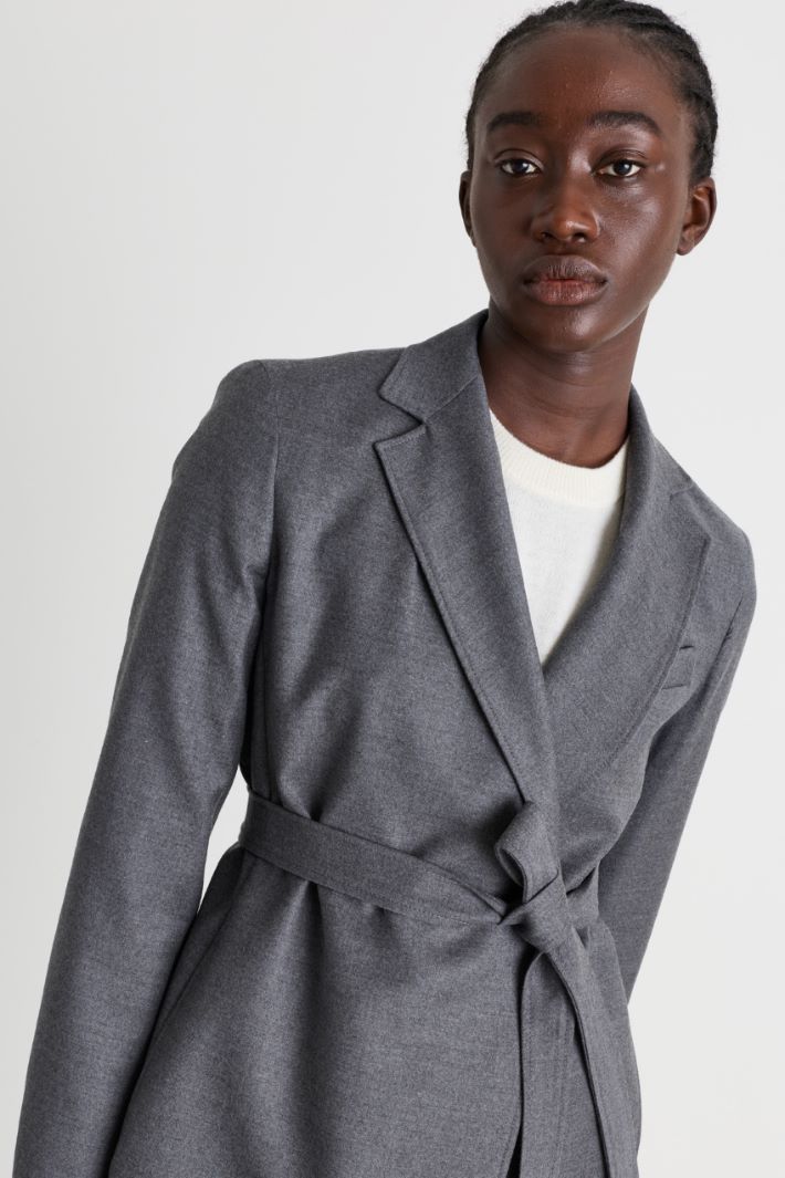 Blazer in flanella con cintura - GRIGIO - Intrend - 3