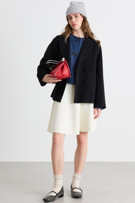 Short double-breasted wool coat with covered buttons - Intrend