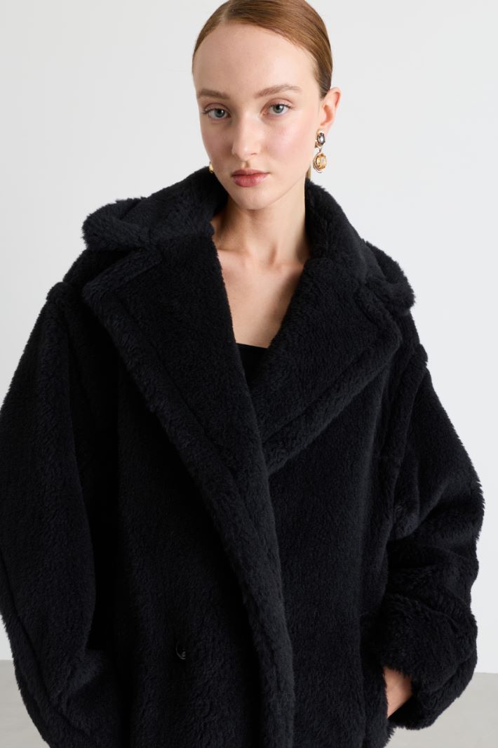 Cappotto doppiopetto in tessuto morbido e caldo - NERO - Intrend - 3