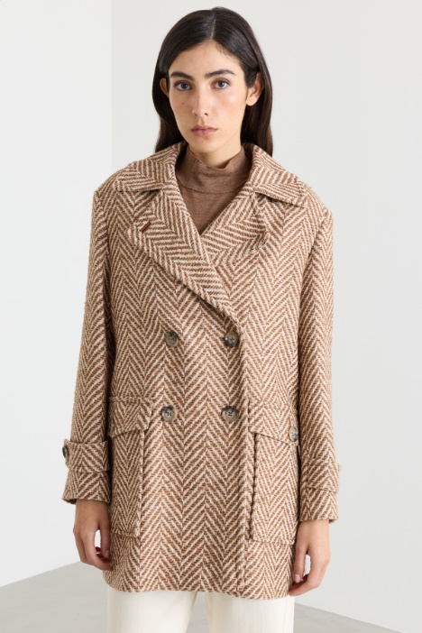 Cappotto doppiopetto con alamari