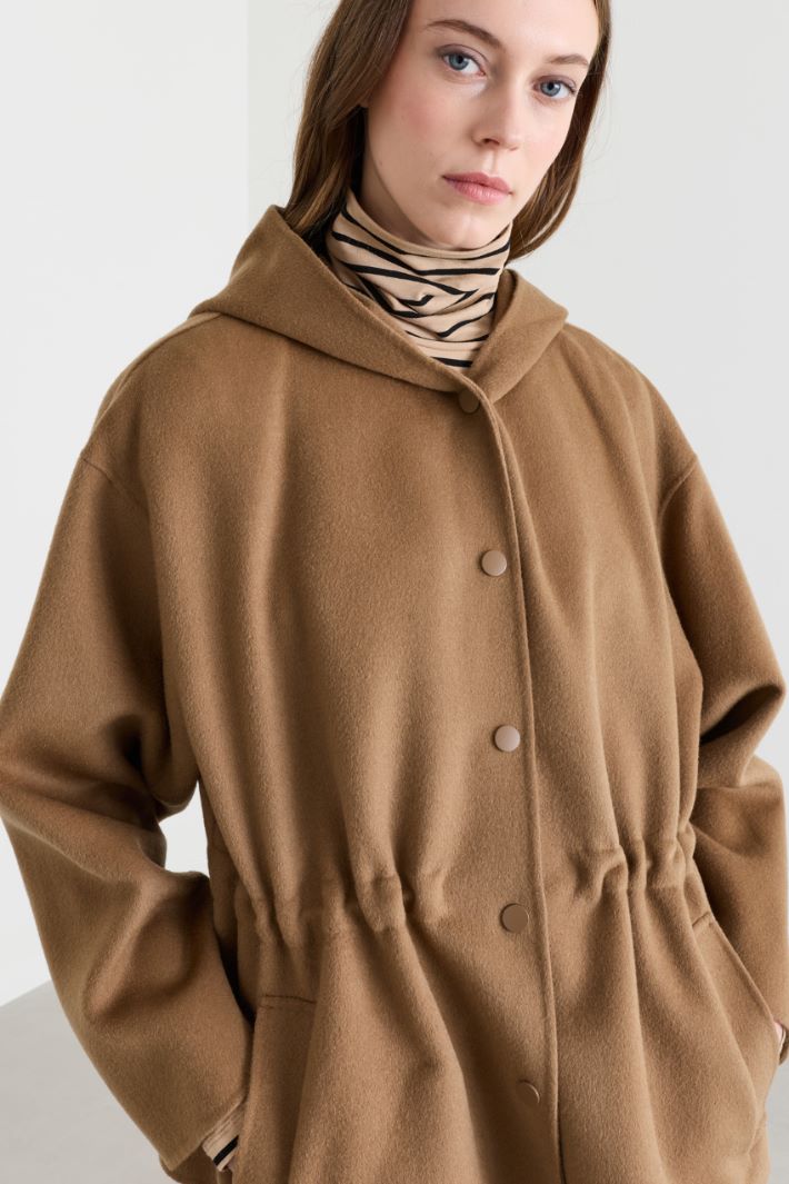 Short hooded coat - CAMEL - Intrend - 3