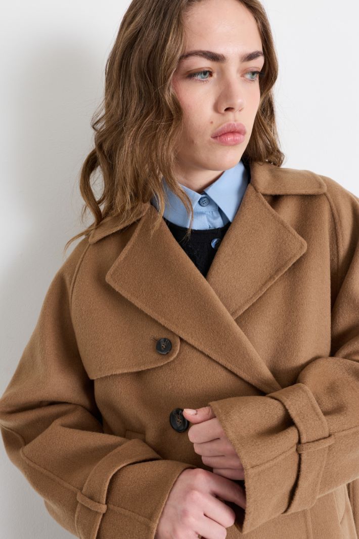 Short double-breasted coat in double-faced wool - BROWN - Intrend - 3