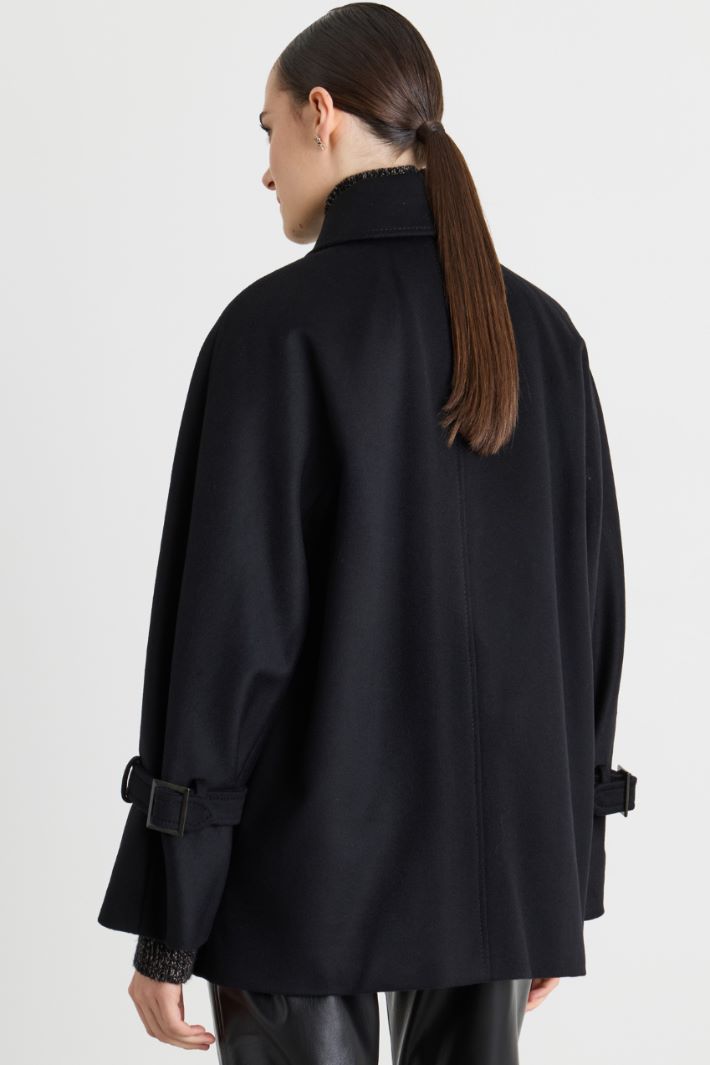 Zweireihige Cabanjacke aus Drap - SCHWARZ - Intrend - 4