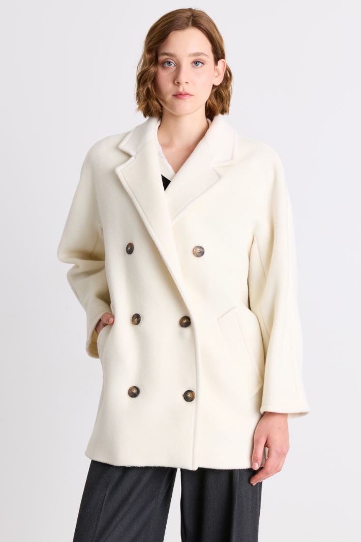 Pure beaver wool short double-breasted coat - WHITE - Intrend - 2