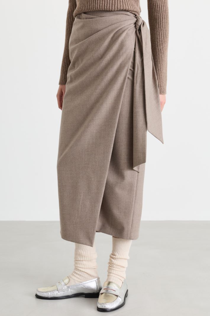 Long wrap skirt - BEIGE - Intrend - 2