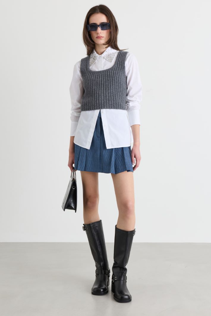 Short pleated skirt - BLUE - Intrend
