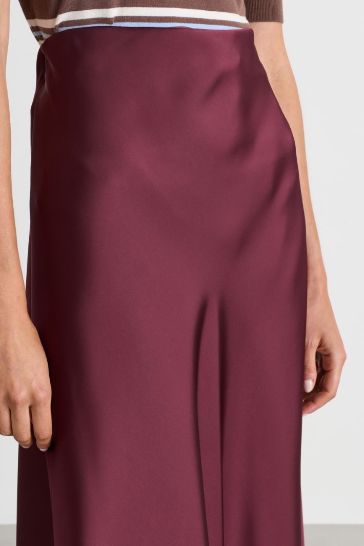 Satin midi skirt - BORDEAUX - Intrend - 3