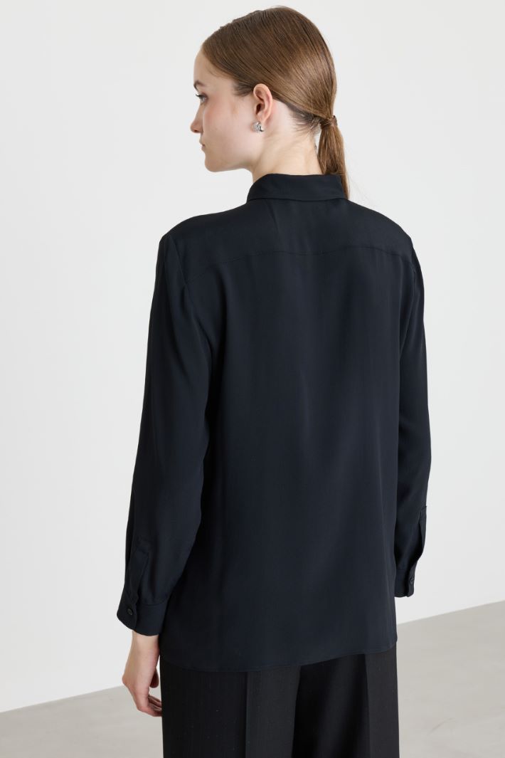 Blusa ampia in crepe - NERO - Intrend - 4