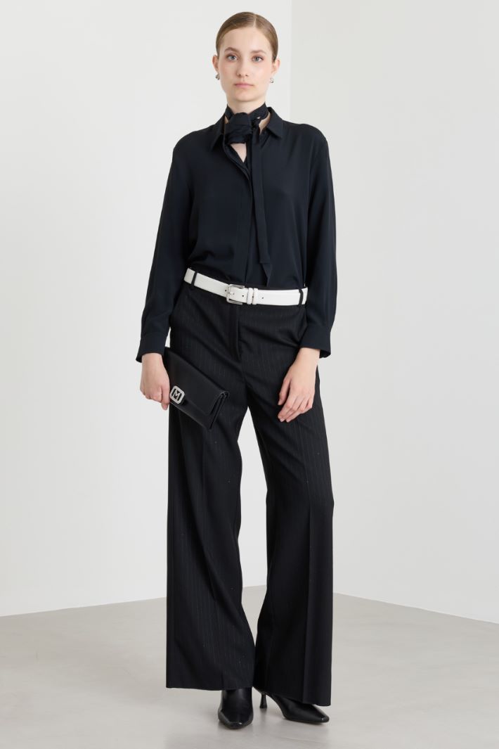 Blusa ampia in crepe - NERO - Intrend