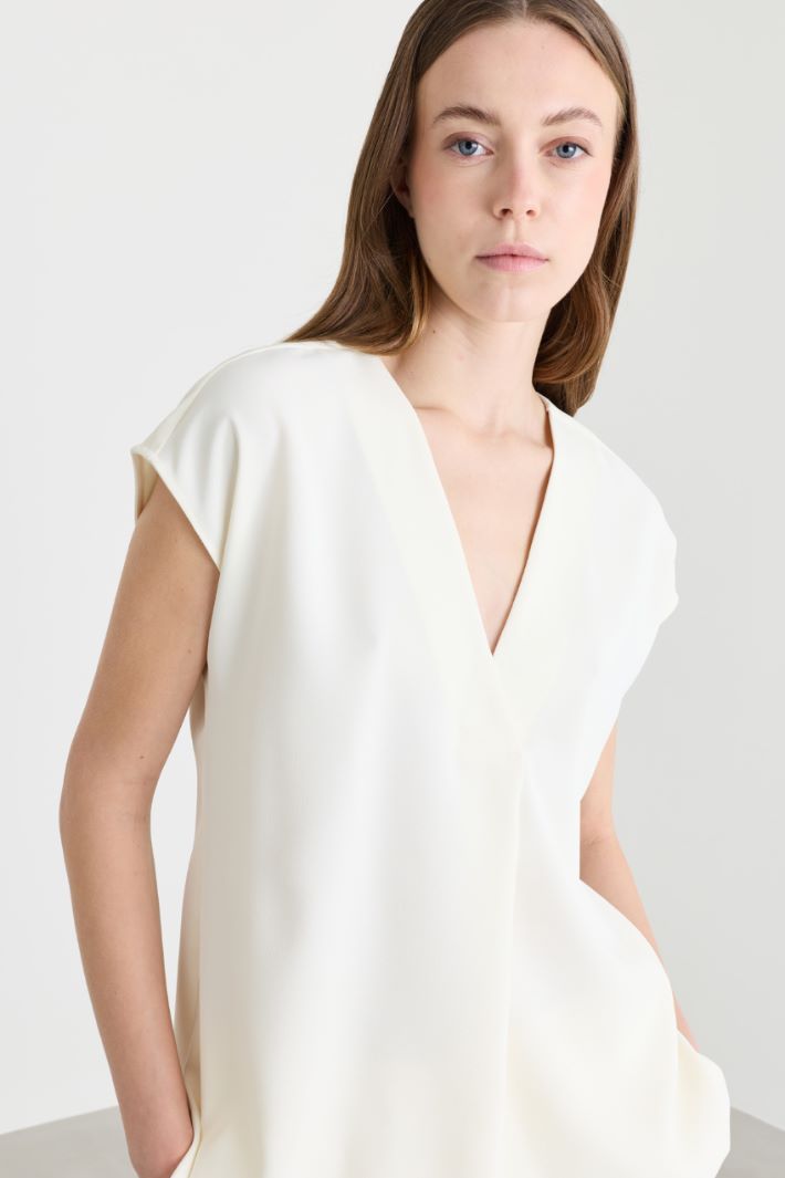 V-neck blouse - WHITE - Intrend - 3
