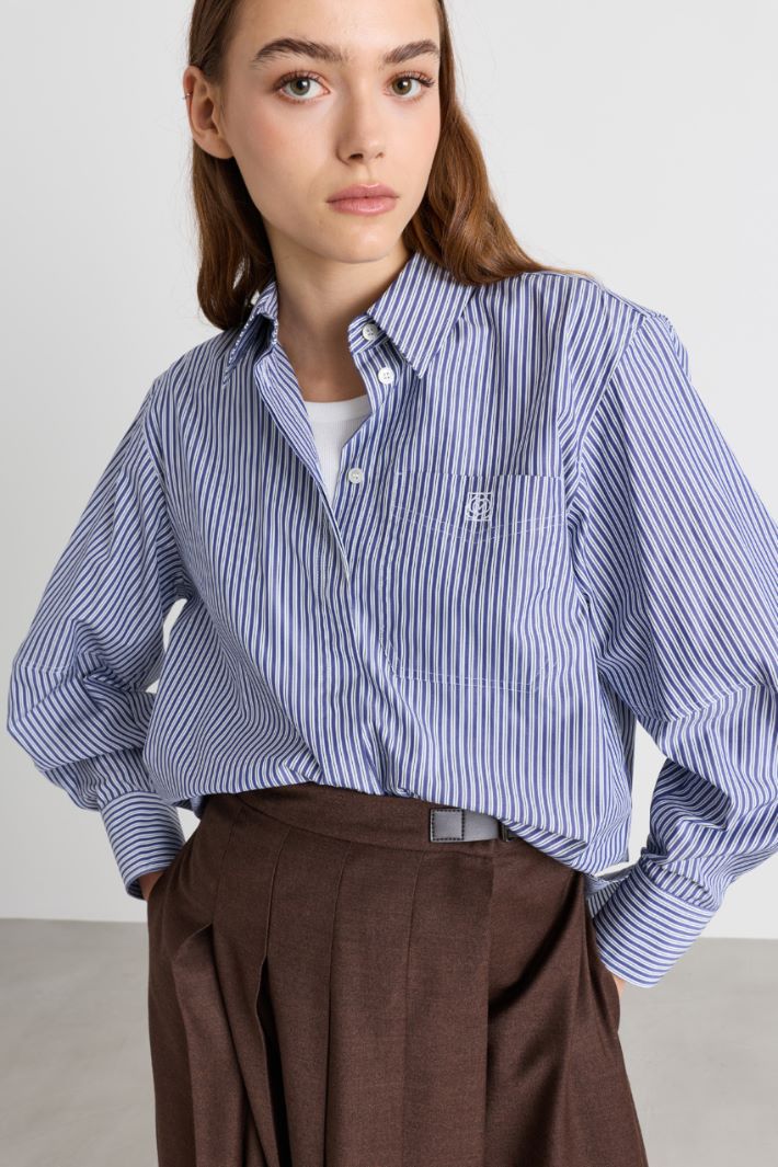 Oversized shirt - BLUE - Intrend - 3