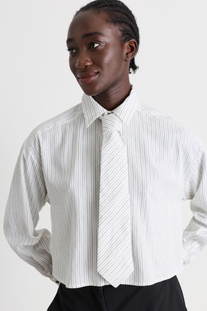 Cropped Shirt with Tie - WHITE - Intrend - 3
