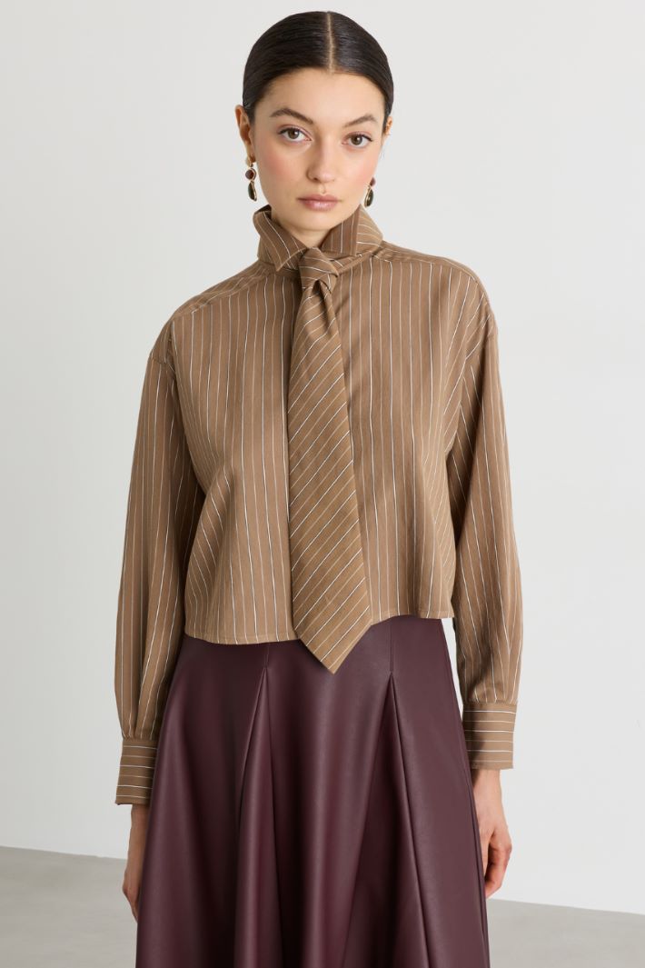 Cropped Shirt with Tie - CAMEL - Intrend - 2